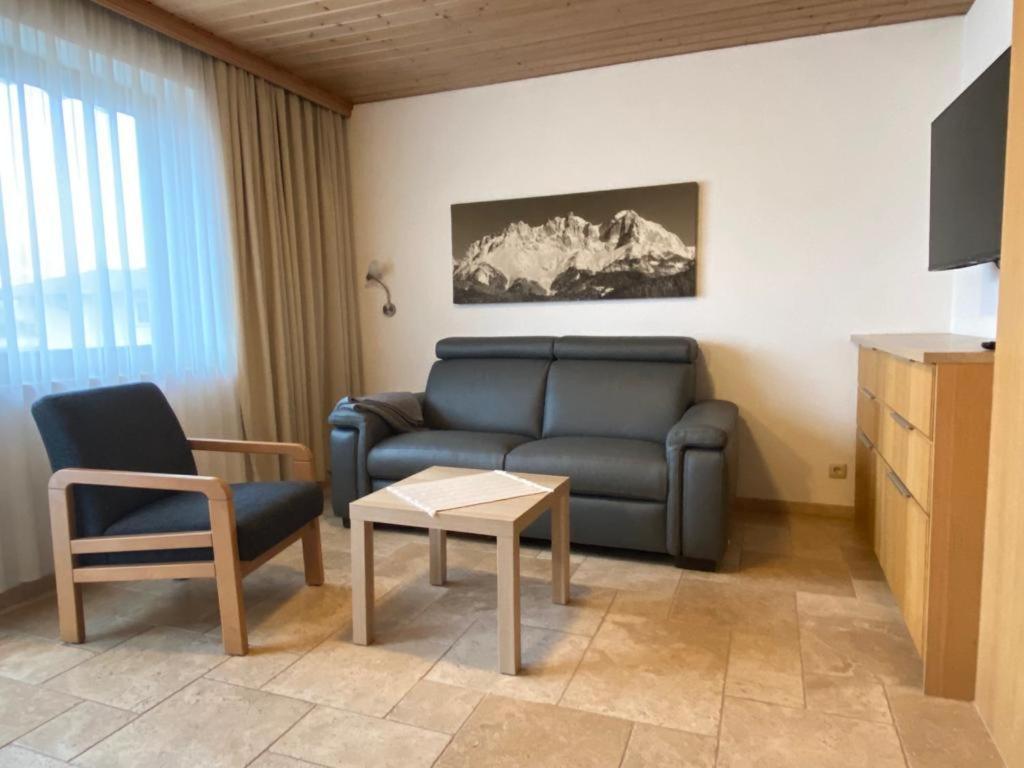 Fischer Apartment